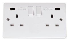 Click Mode White 2G 13A Double Switched Socket c/w 2 x USB Outlets