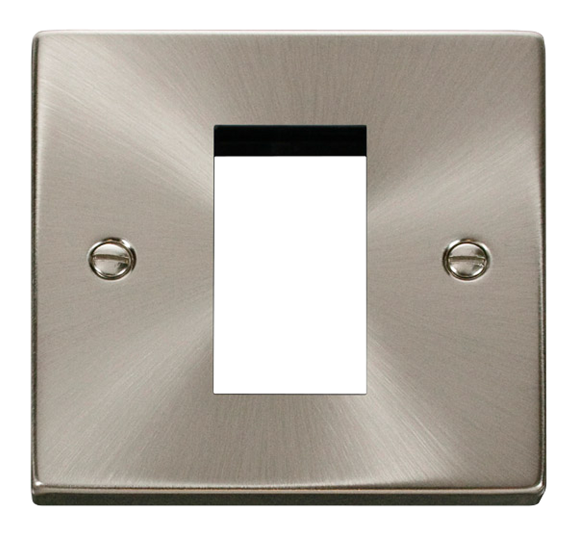 Click Deco Satin Chrome 1G 1 Module Euro Media Plate